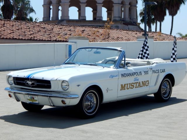 1965 Ford Mustang Convertible - Indianapolis 500 Pace Car - photo 2