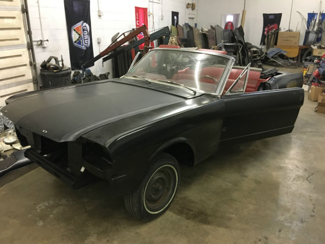 1965 Ford Mustang MUSTANG CONVERTIBLE PONY INTERIOR - photo 4