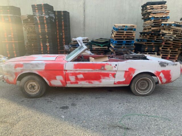 1965 Ford Mustang - photo 2