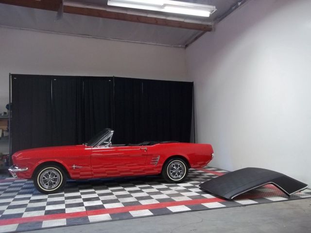 1966 Ford Mustang ROADSTER - photo 2