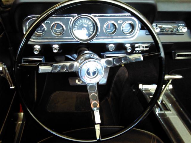 1966 Ford Mustang ROADSTER - photo 7