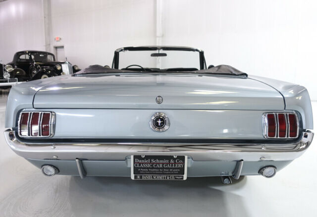 1965 Ford Mustang Convertible - photo 5