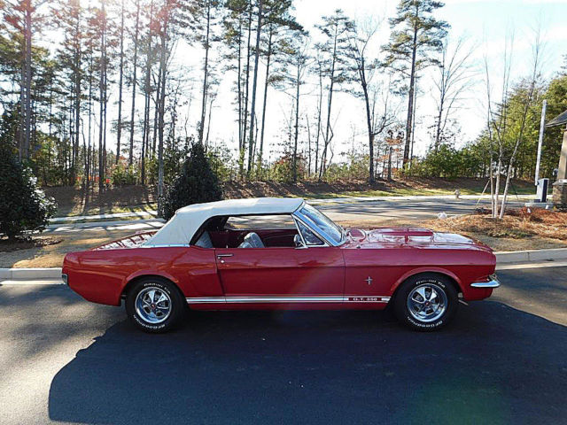 1965 Ford Mustang With Some G.T. 350 Cosmetic Features - photo 12