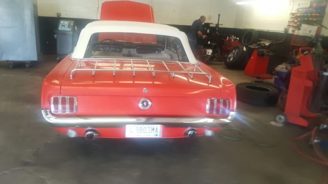 1965 Ford Mustang Convt. - photo 3