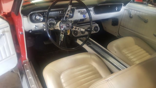 1965 Ford Mustang Convt. - photo 4
