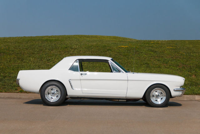 1965 Ford Mustang Coupe - photo 13