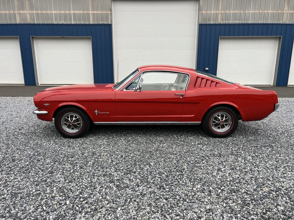 1965 Ford Mustang Fastback 289 - photo 5
