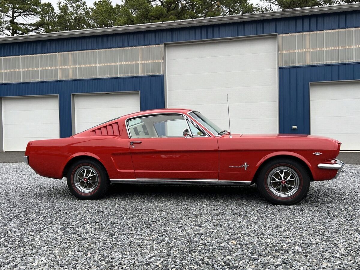 1965 Ford Mustang Fastback 289 - photo 6