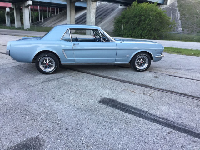 1965 Ford Mustang - photo 3