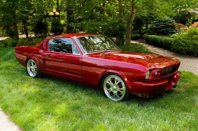 1965 Ford Mustang Custom Fastback 1965 Ford Mustang Fastback
