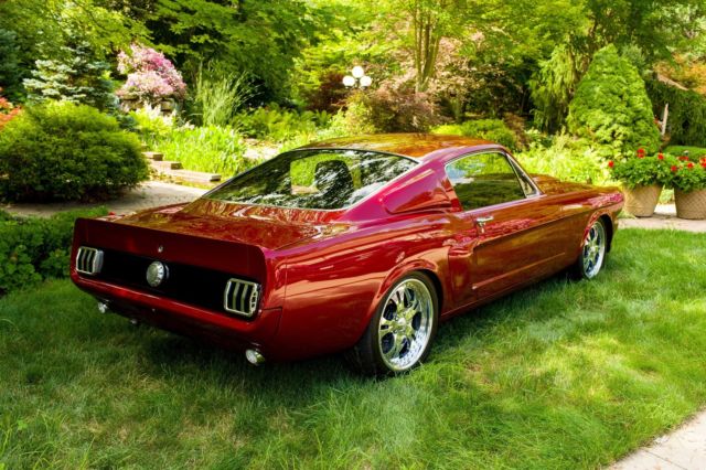 1965 Ford Mustang Fastback - photo 2