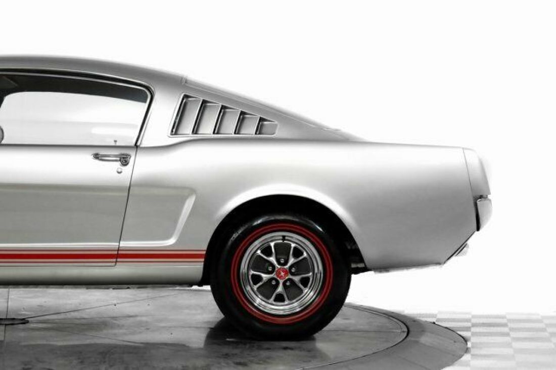 1965 Ford Mustang Fastback - photo 11