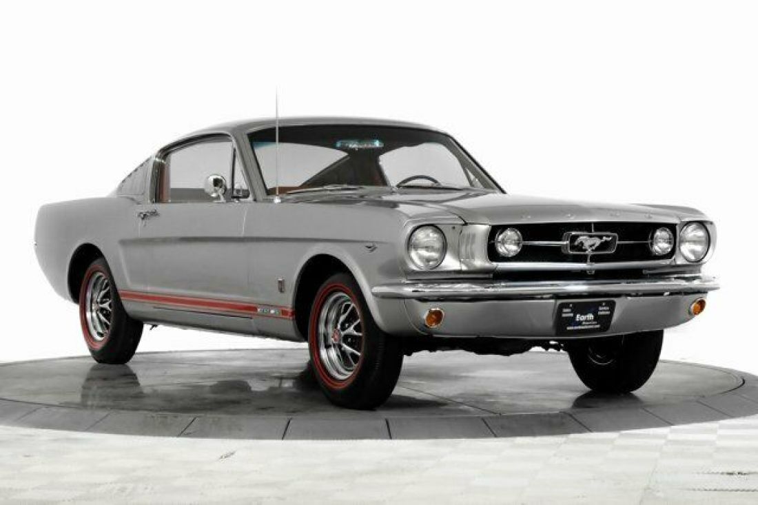 1965 Ford Mustang Fastback - photo 4