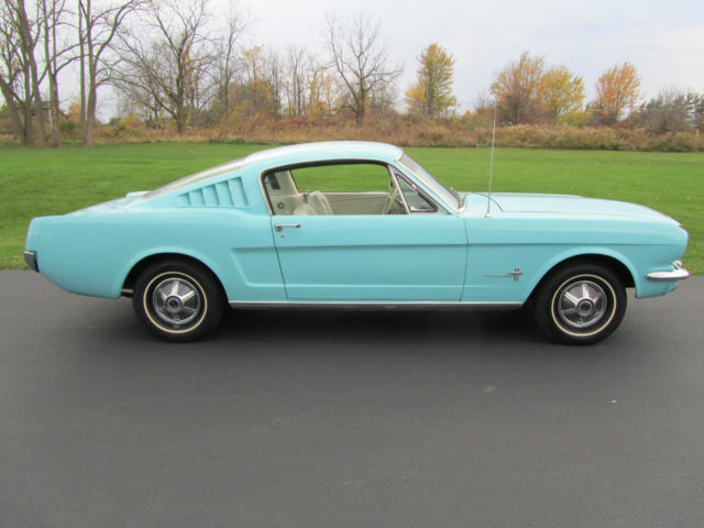 1965 Ford Mustang Base Fastback 2-Door - photo 11
