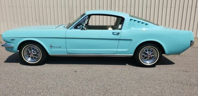 1965 Ford Mustang 2+2 FASTBACK 289 A CODE - photo 5