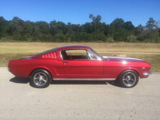 1965 Ford Mustang Base Fastback 2-Door - photo 3