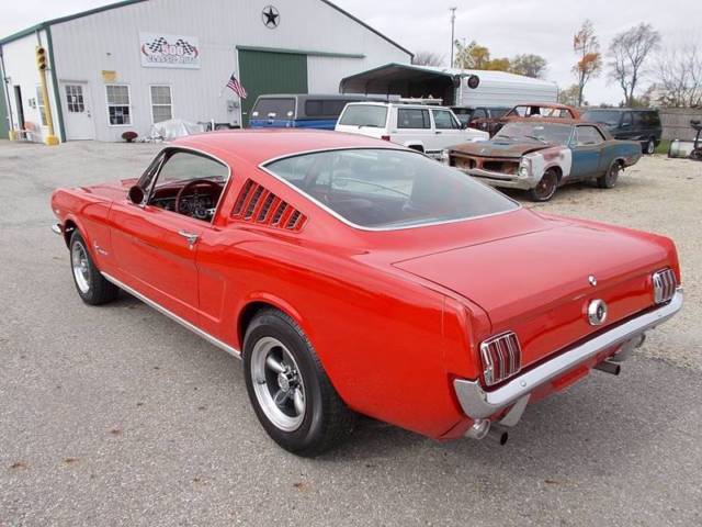 1965 Ford Mustang Fastback - photo 3
