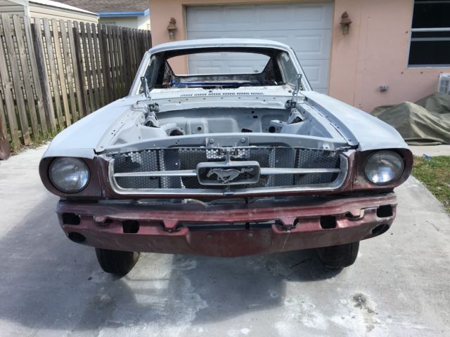 1965 Ford Mustang - photo 2