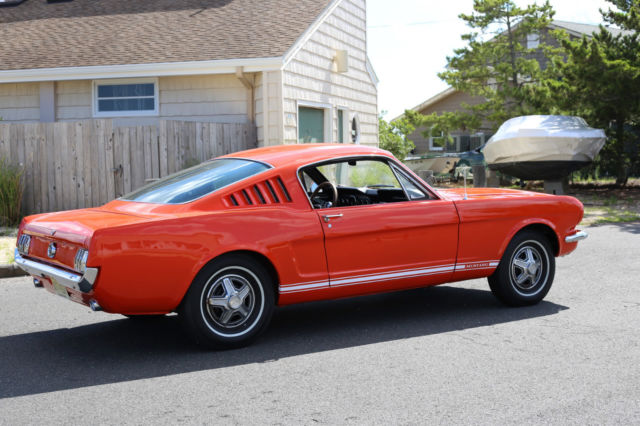 1965 Ford Mustang - photo 2