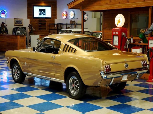 1965 Ford Mustang -- - photo 4