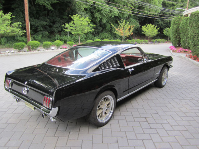 1965 Ford Mustang Red - photo 4