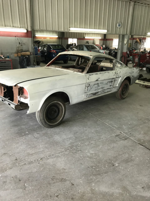 1965 Ford Mustang Fastback 2+2 V8 C Code 289 Really Straight Solid Clean Body !! 1965 Ford Mustang 289 V8 Fastback