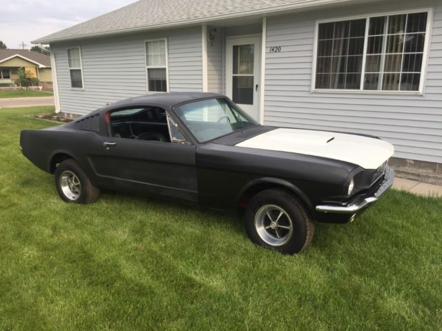 1965 Ford Mustang Fastback 289 4-Speed Finish this fastback anyway you want! 1965 Ford Mustang Fastback