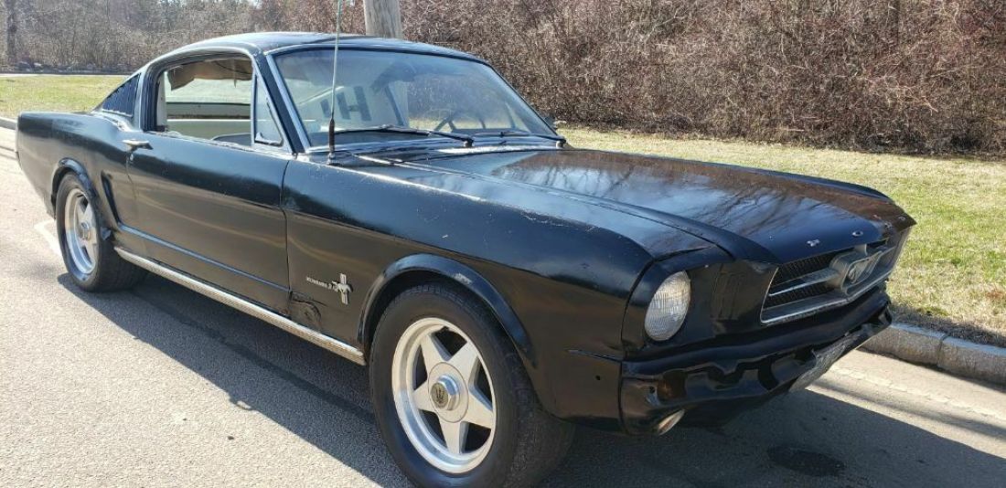 1965 Ford Mustang FACTORY RAVEN BLACK CAR 1 FEMALE OWNER SINCE 1972 - photo 3