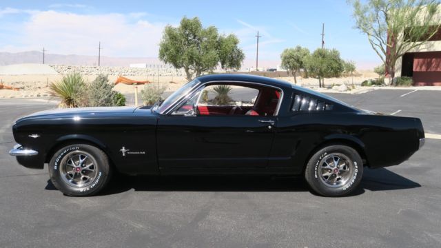 1965 Ford Mustang FASTBACK 289 C CODE 4 SPEED RAVEN BLACK/RED! DISC! - photo 4