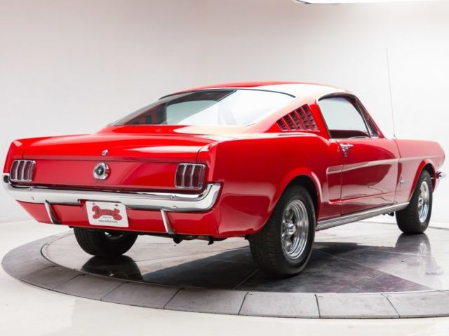1965 Ford Mustang Fastback - photo 4