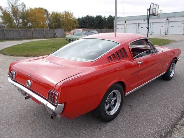 1965 Ford Mustang Fastback - photo 11