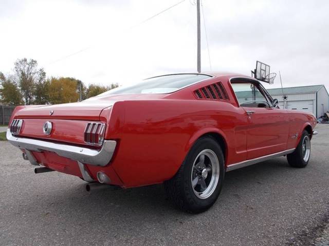 1965 Ford Mustang Fastback - photo 12