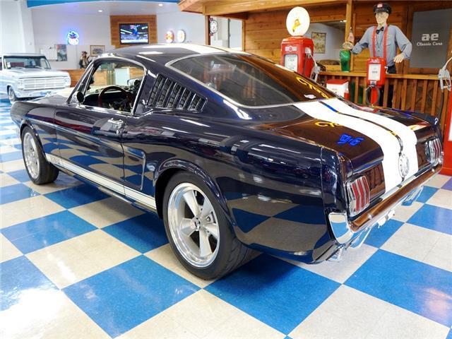 1965 Ford Mustang 392 crate / 5 Speed manual Trem - photo 6