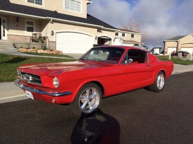 1965 Ford Mustang Fastback C code automatic a/c power steering disk brakes 1965 Ford Mustang