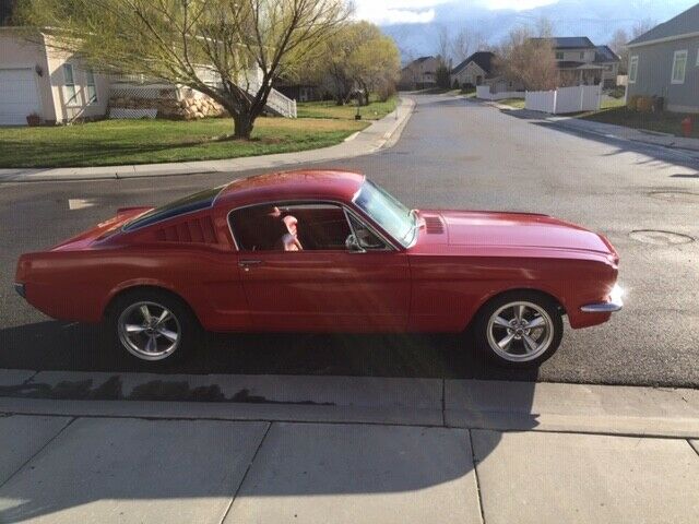 1965 Ford Mustang - photo 3
