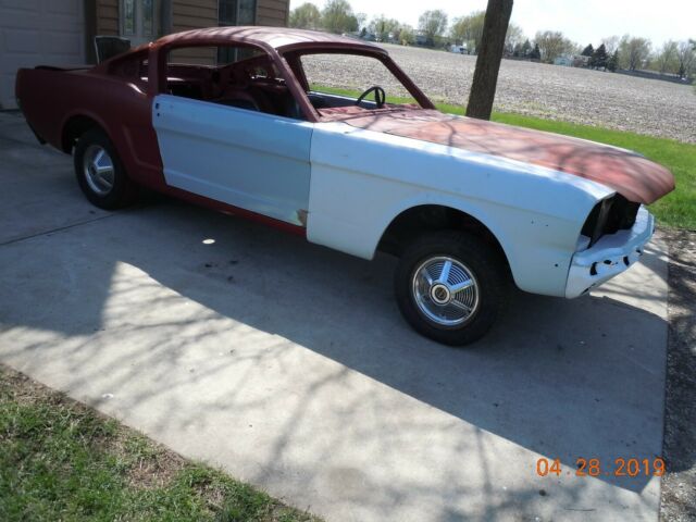 1965 Ford Mustang - photo 3