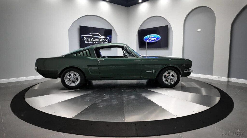 1965 Ford Mustang A Code Fastback, 4-Speed, Air Conditioning! - photo 5