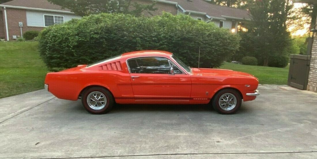 1966 Ford Mustang