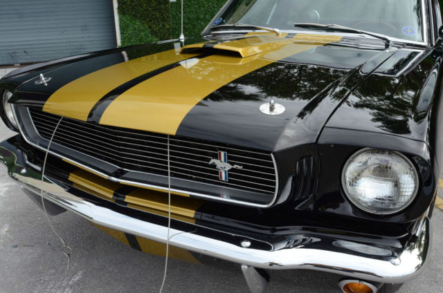 1965 Ford Mustang Shelby GT-350 - photo 3