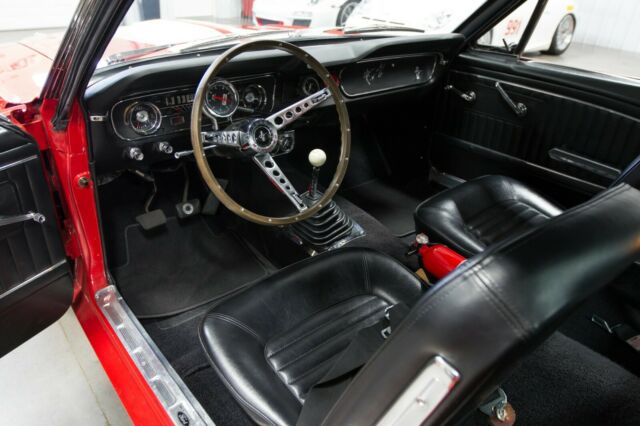 1965 Ford Mustang "Hugger Mugger" - photo 13
