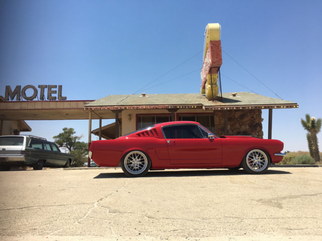 1965 Ford Mustang - photo 3