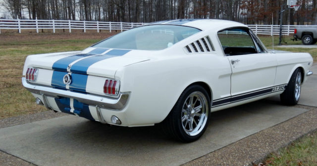 1965 Ford Mustang FAST BACK - photo 12