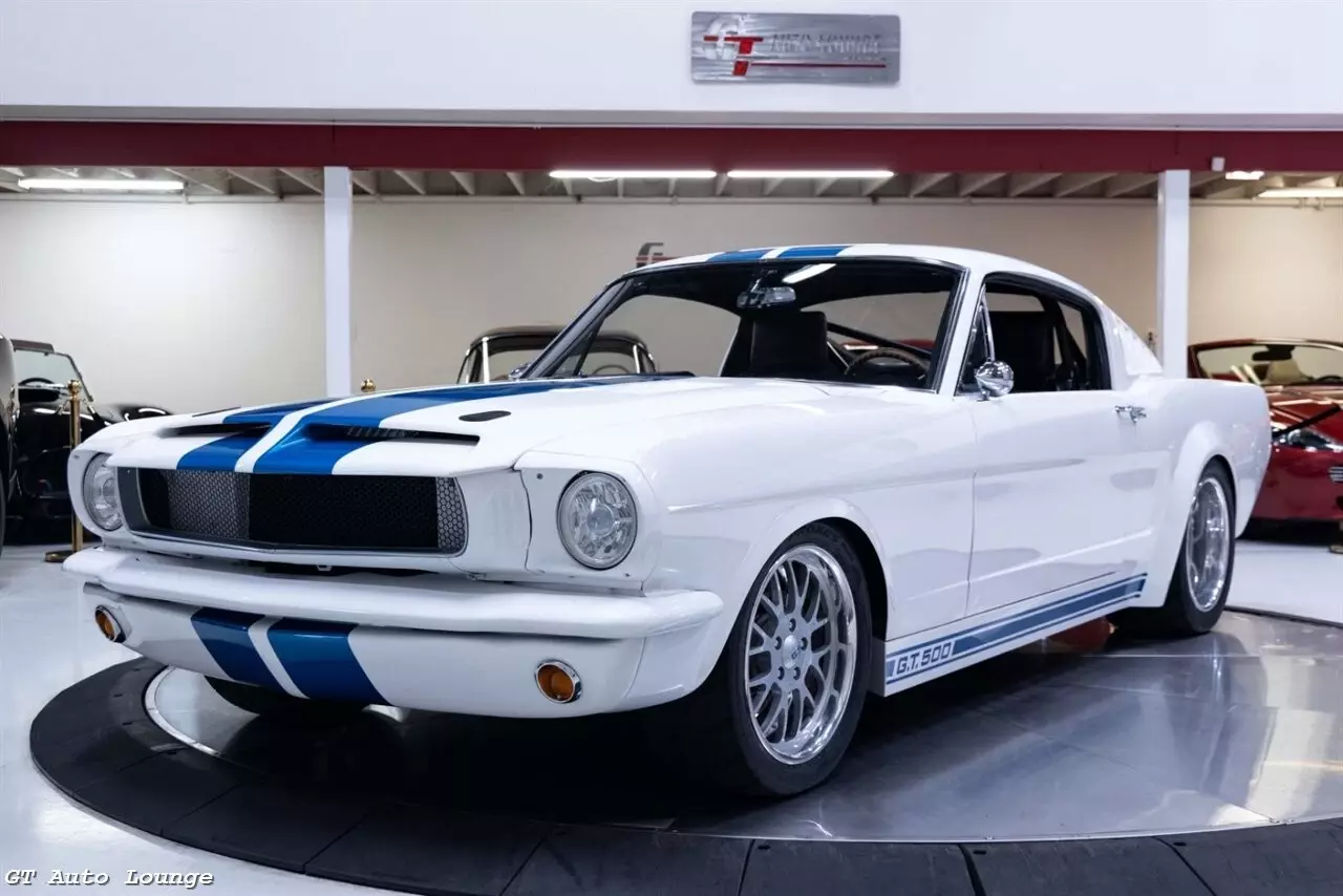 1965 Mustang Fastback Restomod - photo 5