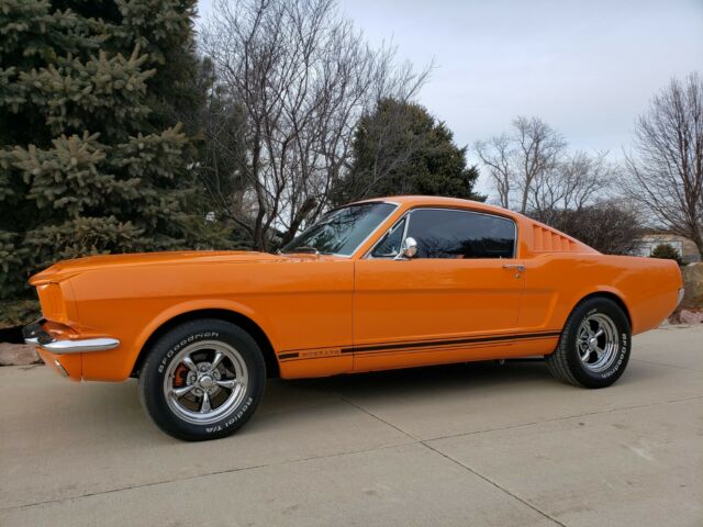 1965 Ford Mustang Fastback - photo 2