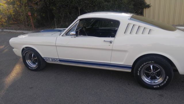 1965 Ford Mustang - photo 2