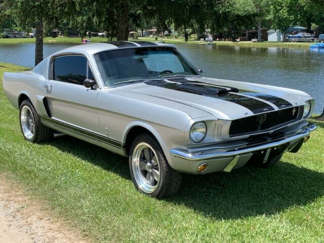 1965 Ford Mustang - photo 10
