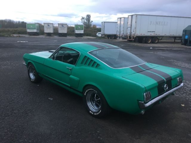 1965 Ford Mustang - photo 3