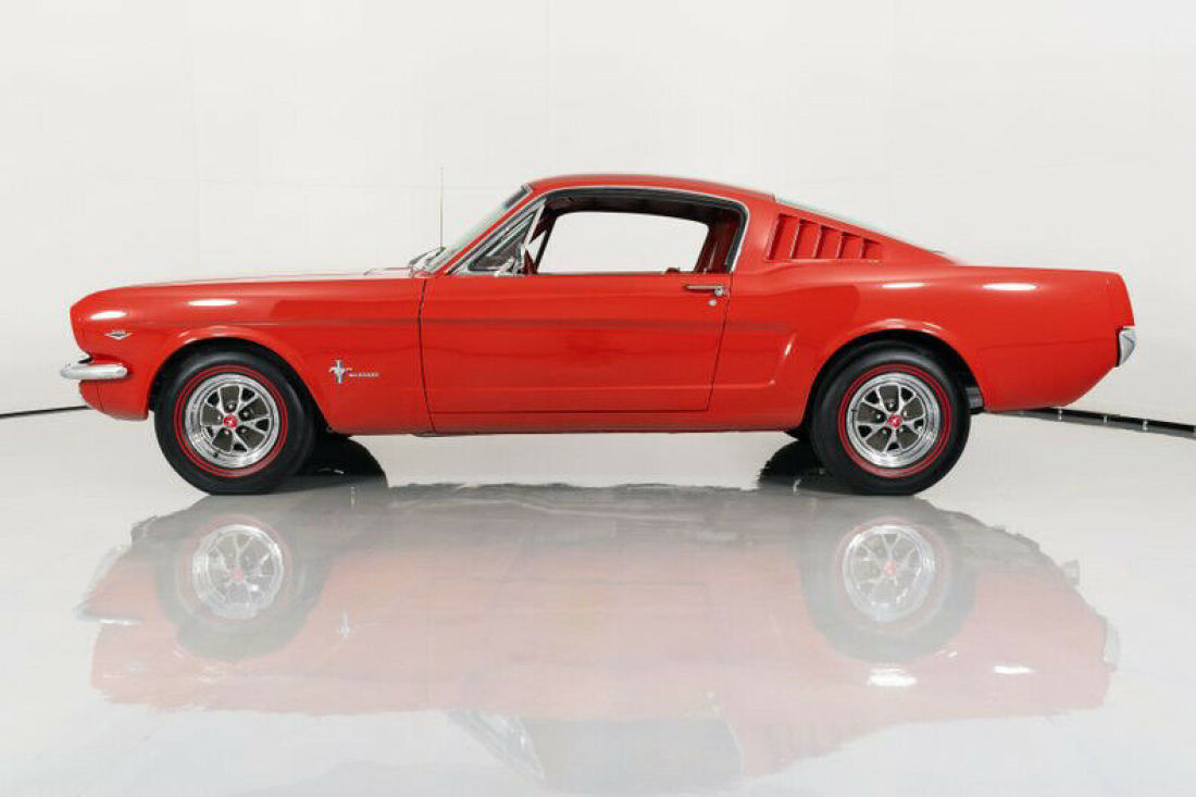 1965 Ford Mustang Fastback - photo 7