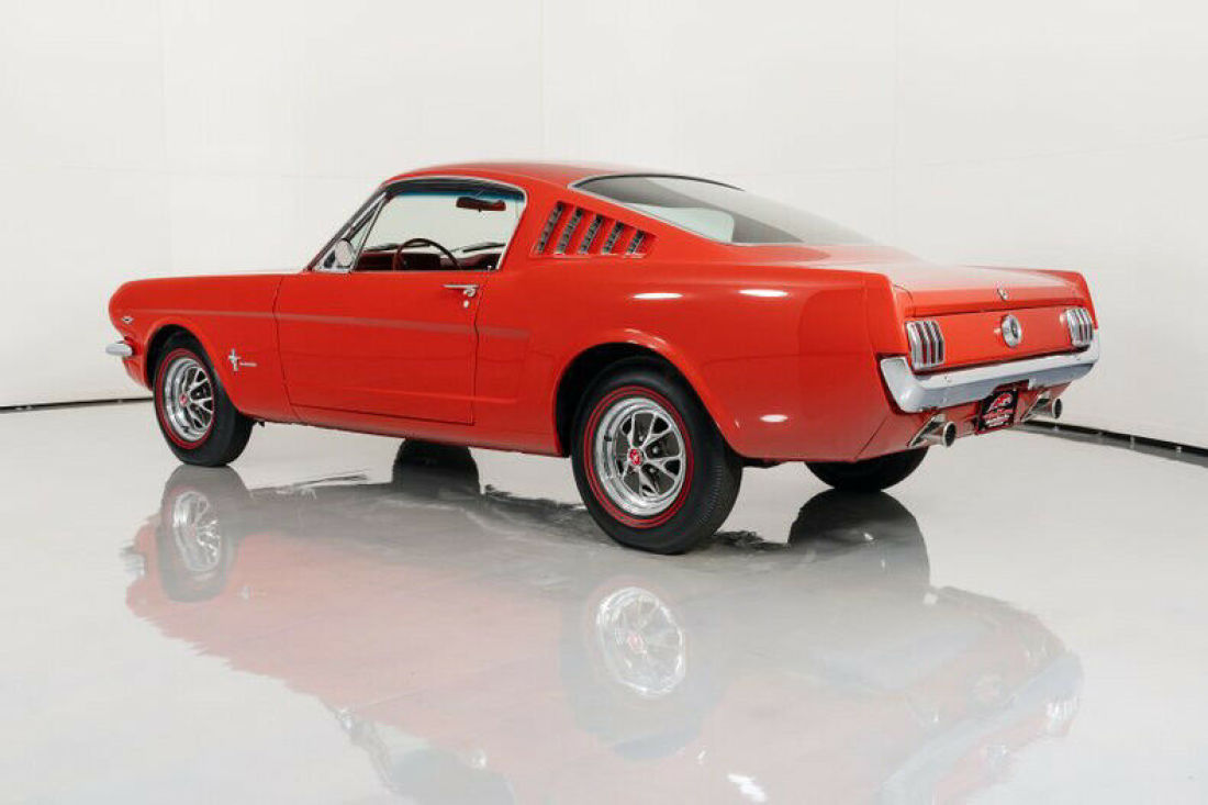 1965 Ford Mustang Fastback - photo 8