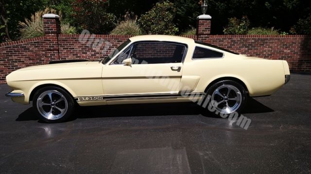 1965 Ford Mustang Fastback - photo 3